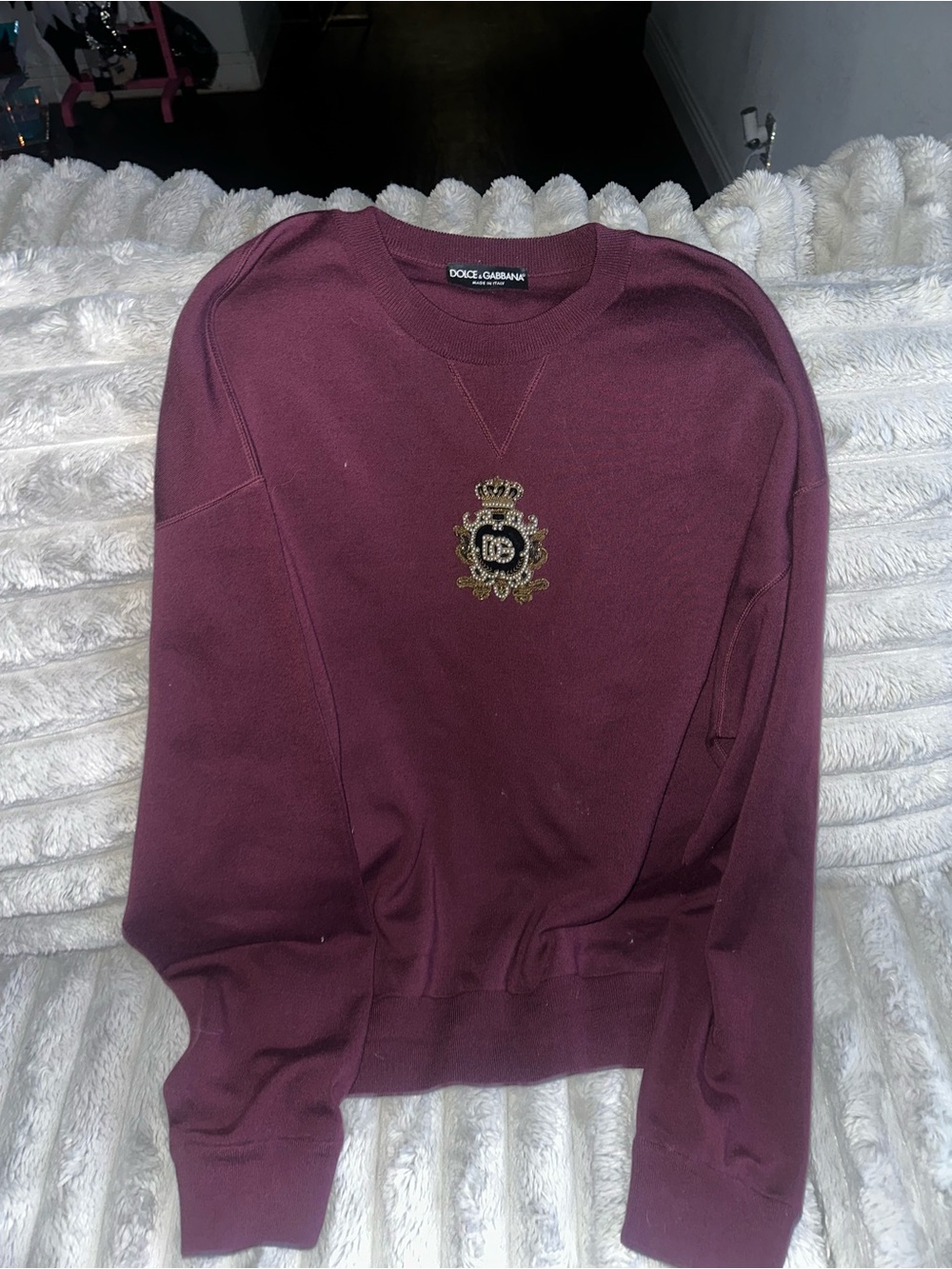 Dolce & Gabbana Burgundy Crest Crewneck Sweatshirt - Embroidered Logo